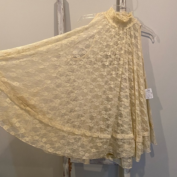 Lace Flowy Free People Top - Picture 2 of 3